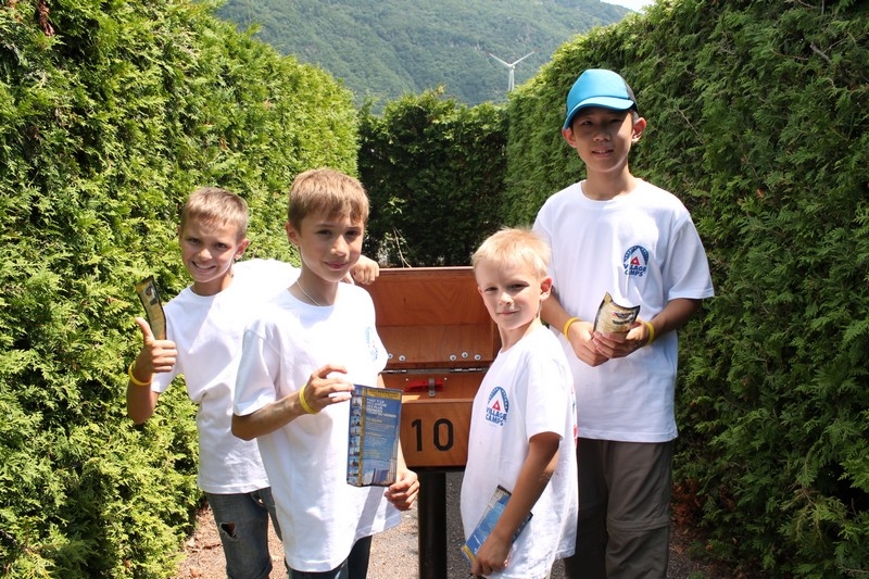 Village Camps International Summer Camp Leysin, Switzerland 2026-08-15 https://www.villagecamps.com/journals_admin/images/695-10-yellowgreenies (76).jpg